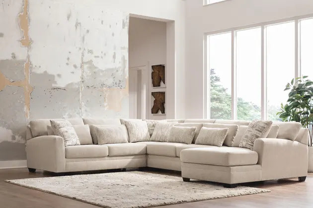 Mandi Point Sectional (RAF CHAISE)